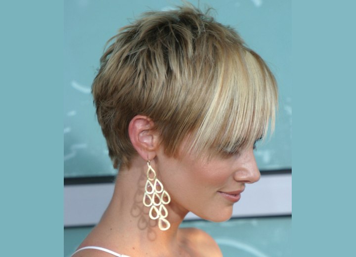 side view of Marley Shelton's short haircut