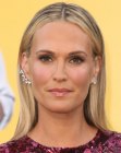 Molly Sims long sleek hairstyle