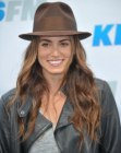 Nikki Reed - hippie look