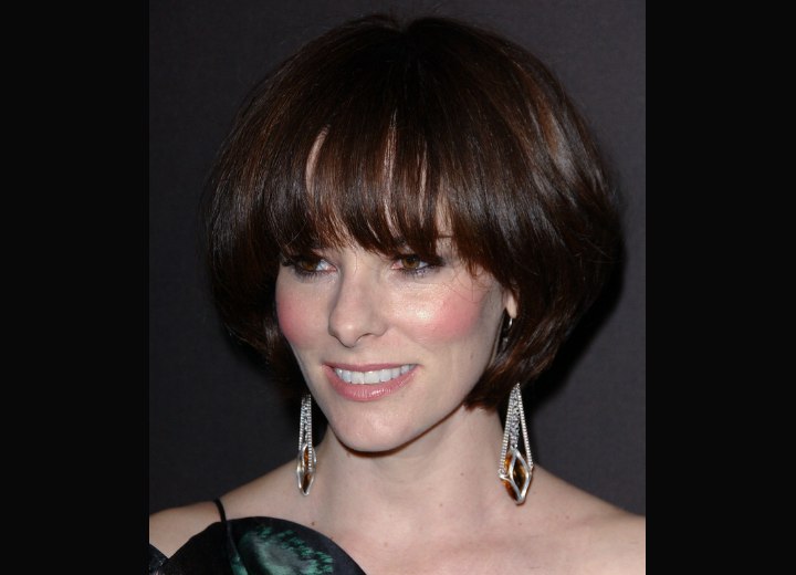 Parker Posey - Short hairstyle for brown hair