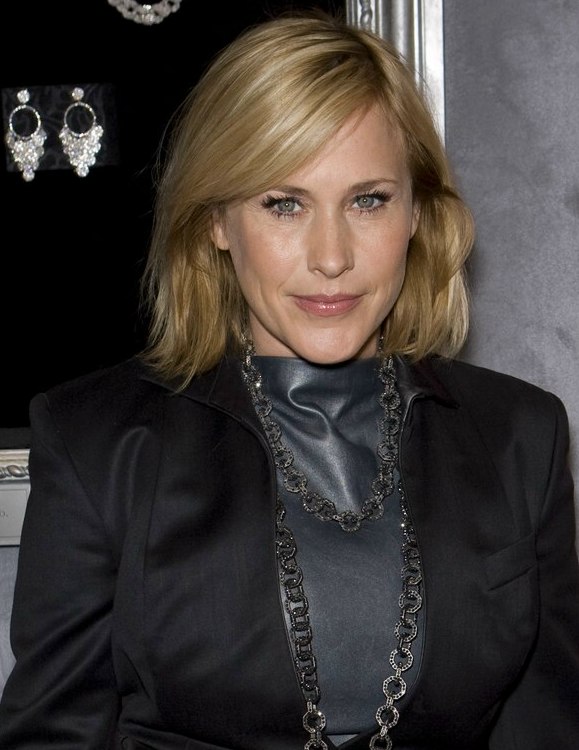 Patricia Arquette's shoulder length bob with tapered 