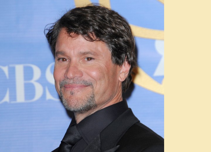 Peter Reckell - Hairstyle for short curly hair