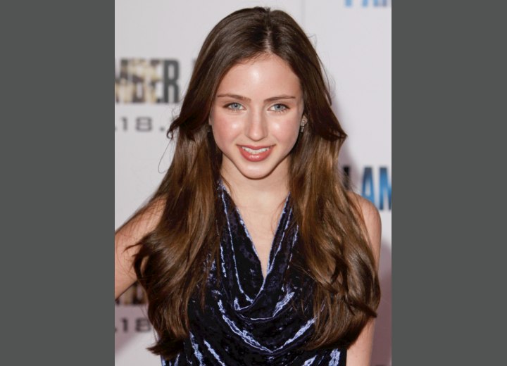 Ryan Newman wearing her hair long