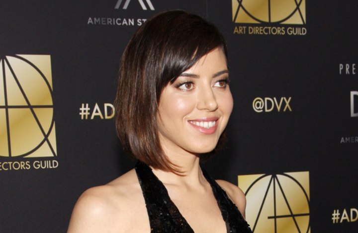 Bob hairstyles - Aubrey Plaza sporting a little longer than chin length bob