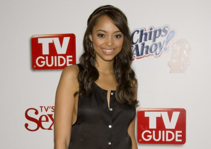 Amber Stevens - Long hair with spiral curls