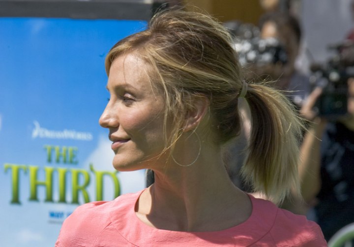 Cameron Diaz with her hair styled in a ponytail