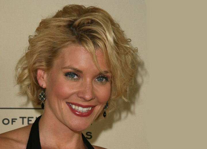 McKenzie Westmore wearing her hair in a shag