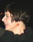 Isabella Rossellini's short hairstyle inspired by the 1920s flapper girls