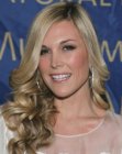 Tinsley Mortimer's long curled hair