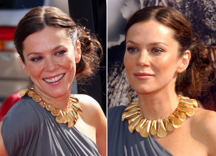 Anna Friel wearing her hair up