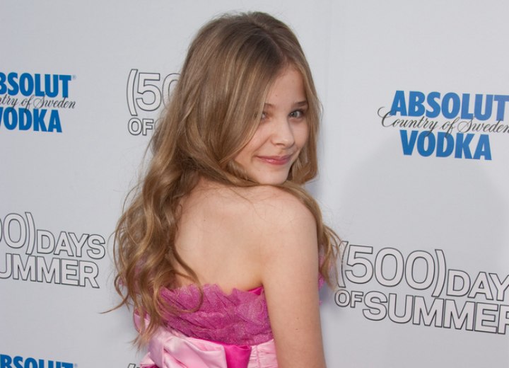 back view of Chloé Moretz hair