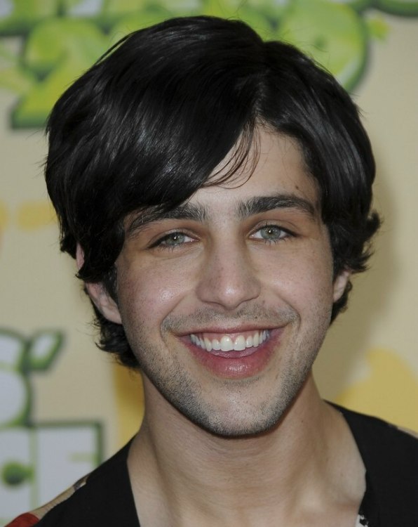 Josh Peck's hairstyle with curl and Kaley Cuoco's hair 