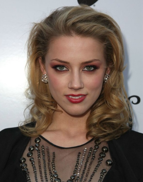 Amber Heard | Geri Halliwell | Soft romantic hairstyle and new hair growth