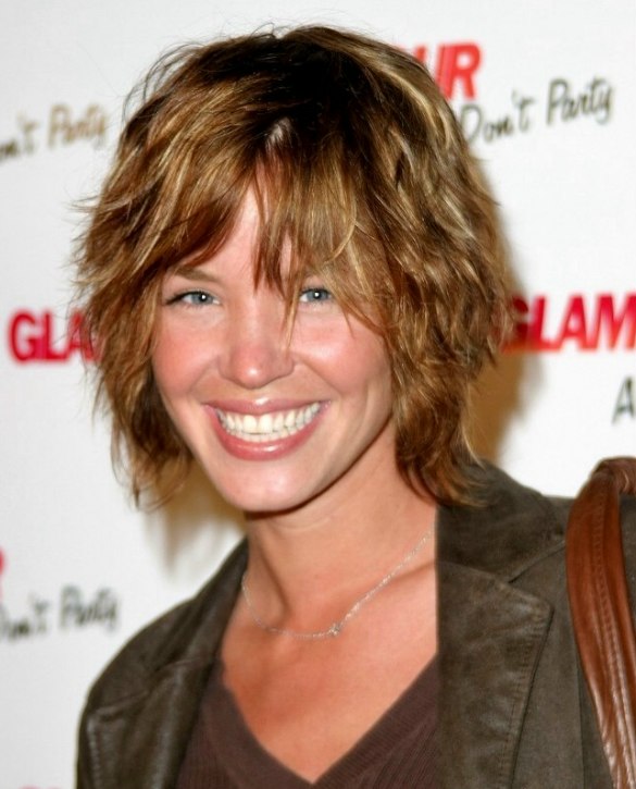 Ashley Scott  Radiant look with a chin-length shag haircut