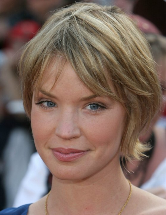 Ashley Scott Carefree short bob hairstyle with a long 