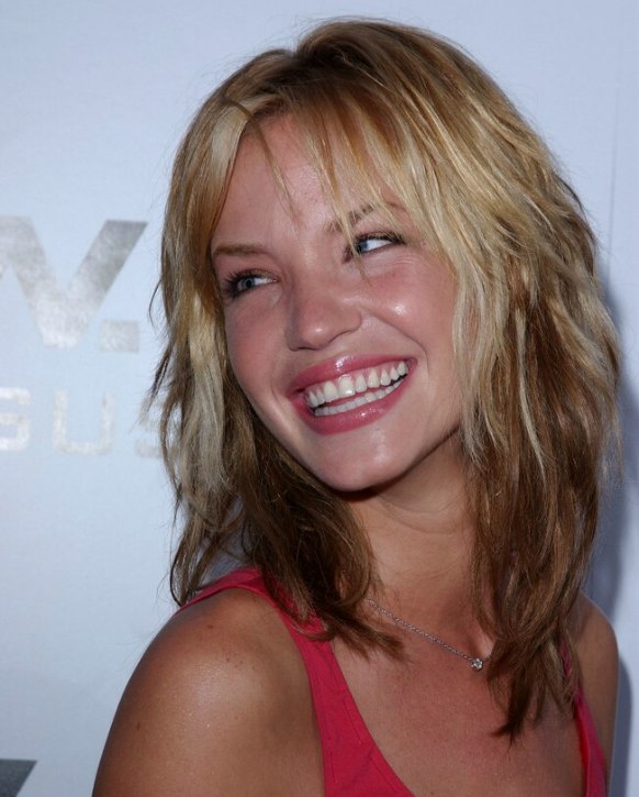 Ashley Scott  Long below the shoulders hairstyle for a 