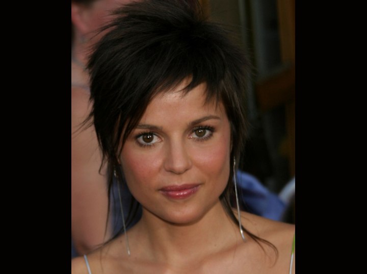 Elena Anaya - Short hairstyle with hair pointing up