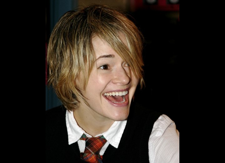 Leisha Hailey's shag haircut