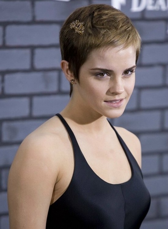 Emma Watson with very short hair Athah Fine Quality Frameless Poster Paper  Print - Personalities posters in India - Buy art, film, design, movie,  music, nature and educational paintings/wallpapers at Flipkart.com