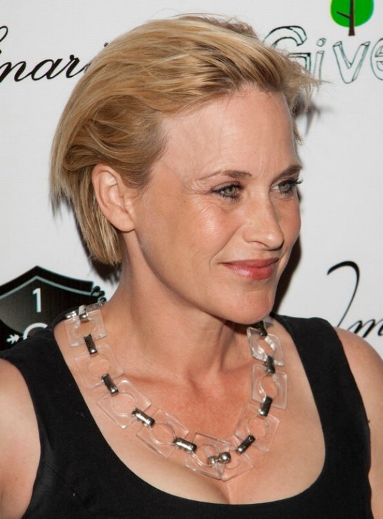 Patricia Arquette's shorter hairstyles  Short bob that is 