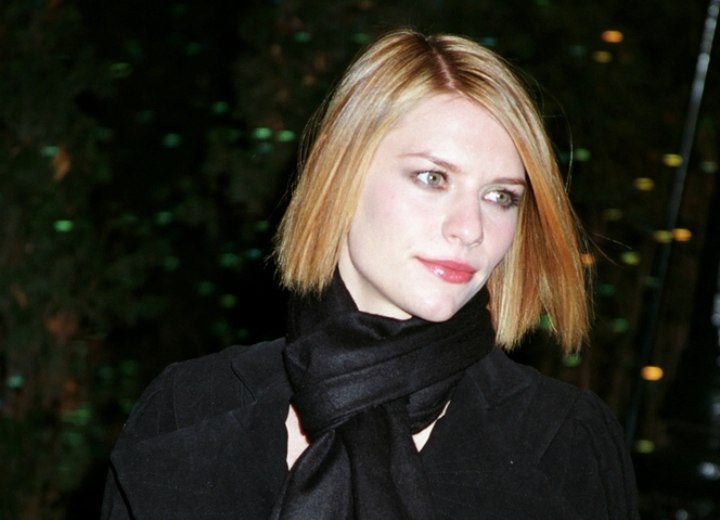 Medium-length haircut with chopped ends - Claire Danes