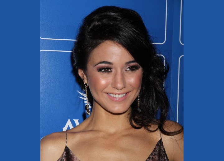 Emmanuelle Chriqui wearing a semi up-style with side bangs
