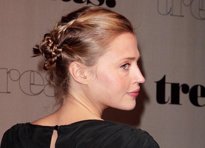 Estella Warren with braided hair