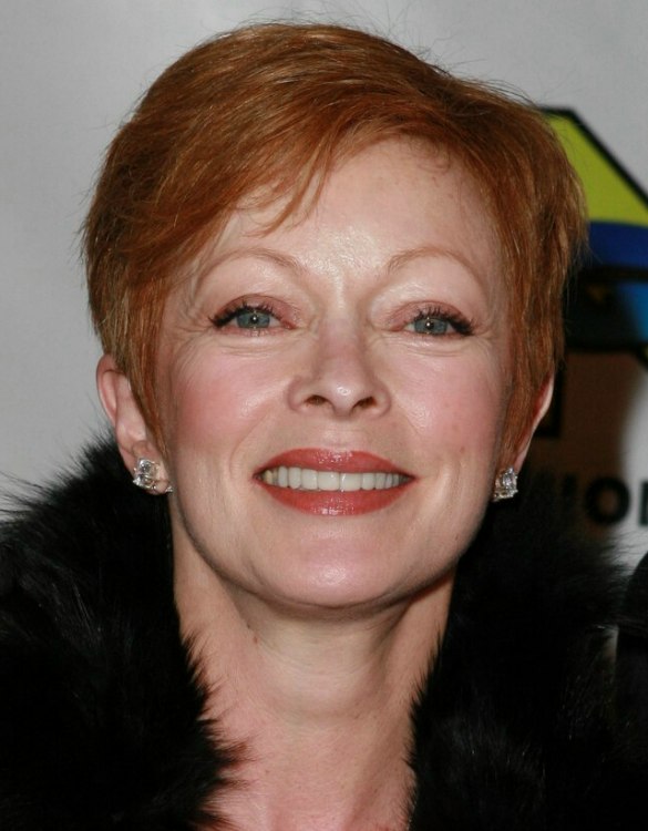 Frances Fisher hairstyle  Short haircut for busy ladies 