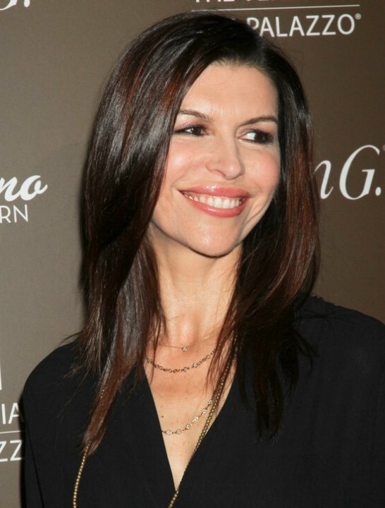 Finola Hughes  Easy and trendy long hairstyle with layers 