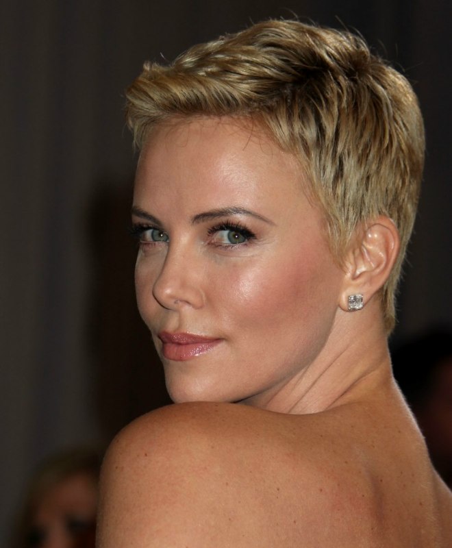 Charlize Theron  Super short pixie cut for pale blonde hair