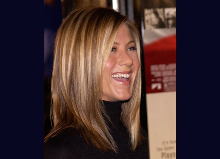 Jennifer Aniston - Sleek flat ironed hair