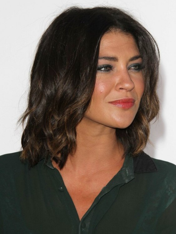 Jessica Szohr  Lob hairstyle or long just above the 