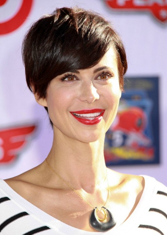 Celebrities hairstyle, catherine bell haircut styles.