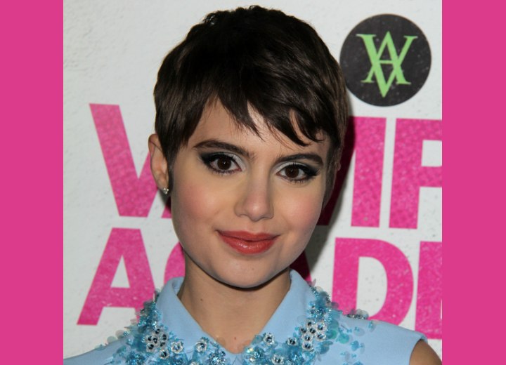 Sami Gayle - Low maintenance pixie haircut