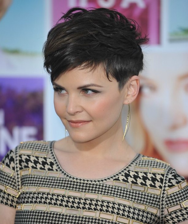 Ginnifer Goodwin's easy to do and clean very short haircut 