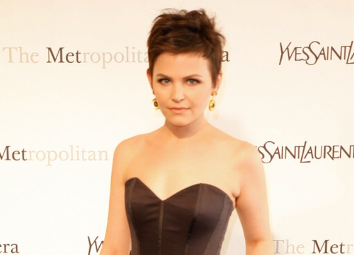 Ginnifer Goodwin - Sporty look with short hair