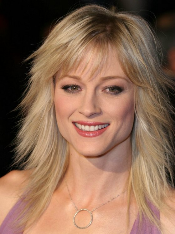 Teri Polo  Long straightened hair and long hair with 