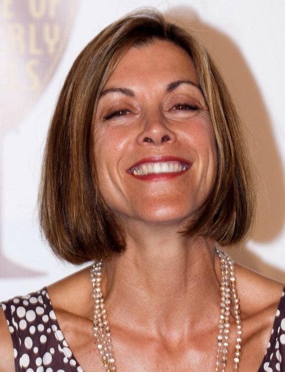 Wendie Malick  Midway around the neck bob hairstyle