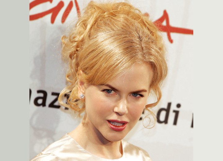 Upstyle with a cascade of curls - Nicole Kidman