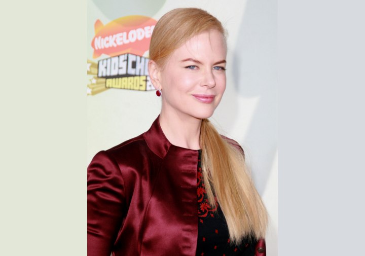 Nicole Kidman wearing her hair in a side ponytail