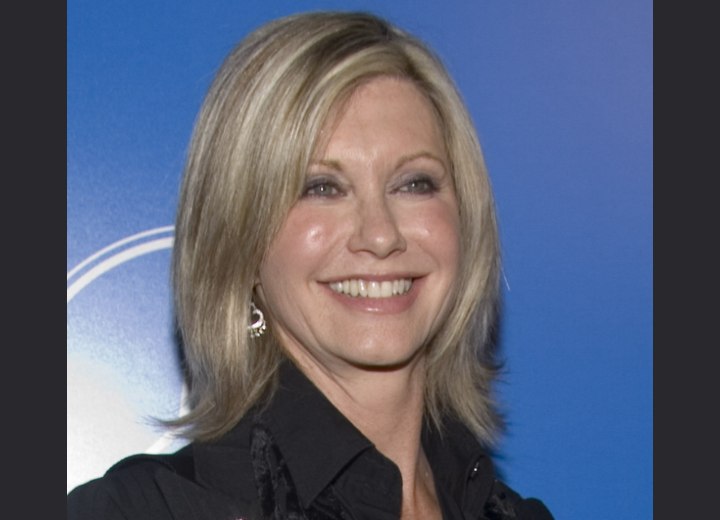 Medium length hairstyle with layering - Olivia Newton John