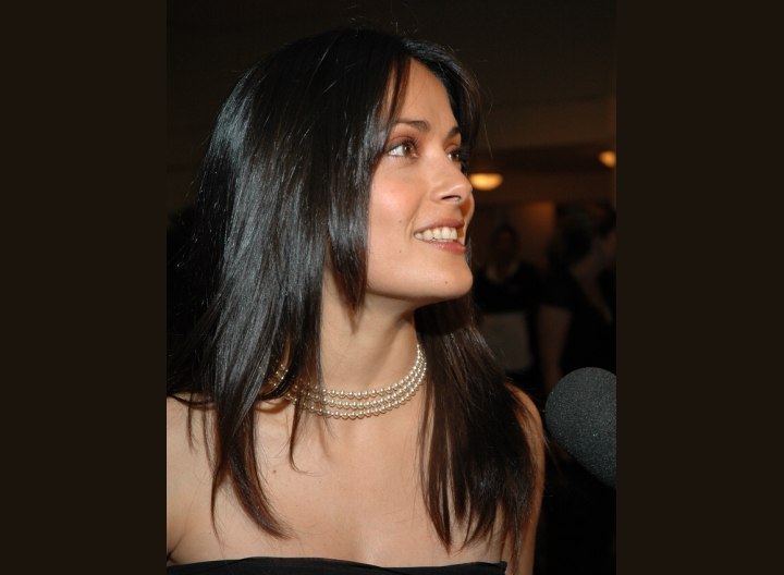 Salma Hayek - Long hair with textured ends