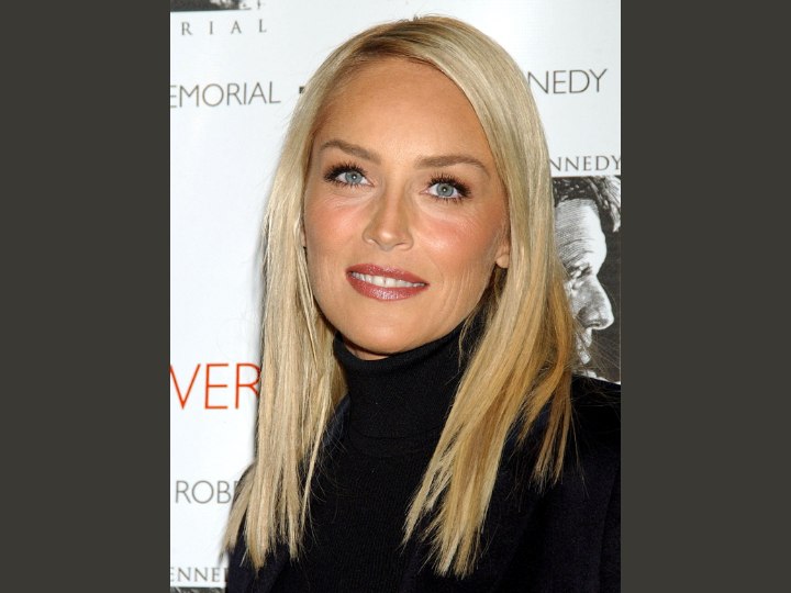 Long blonde hairstyle - Sharon Stone