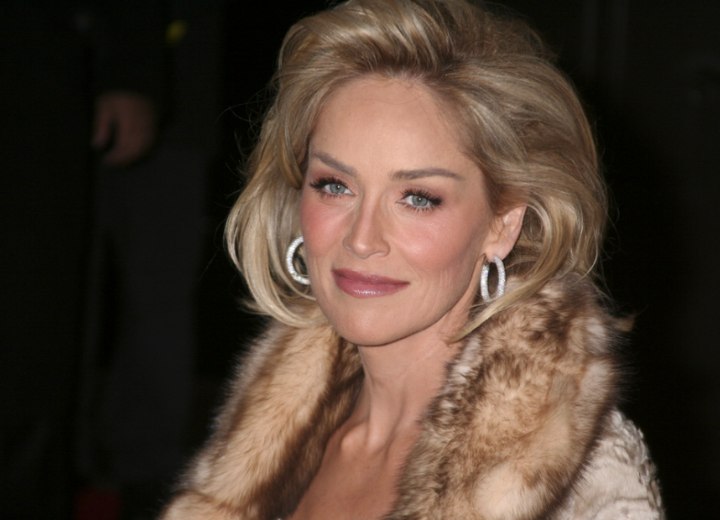 Soft medium-length hairstyle - Sharon Stone
