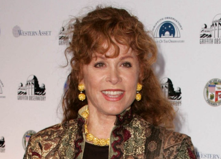 Stephanie Powers hair with curls