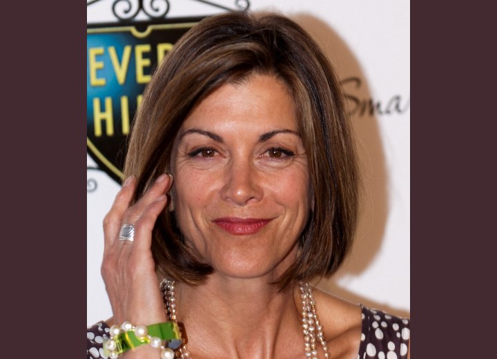 Wendie Malick's bob hairstyle