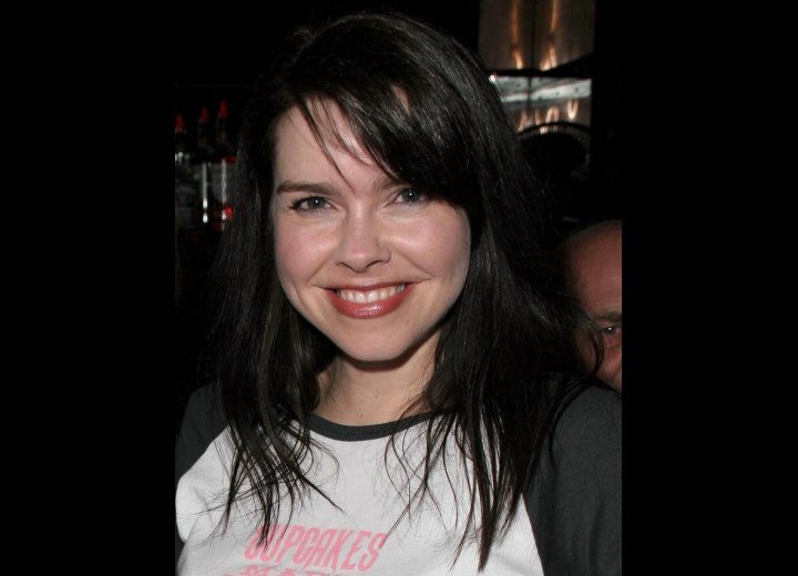 Natural-looking long hairstyle - Wendy Newcomer