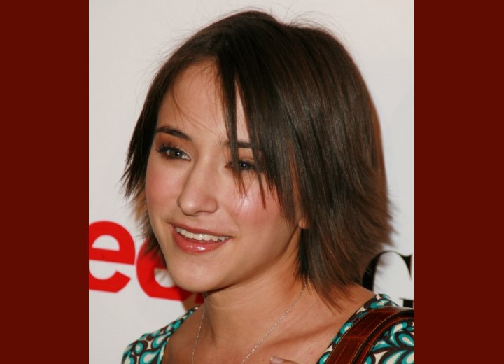 Hairstyle with jagged ends - Zelda Williams