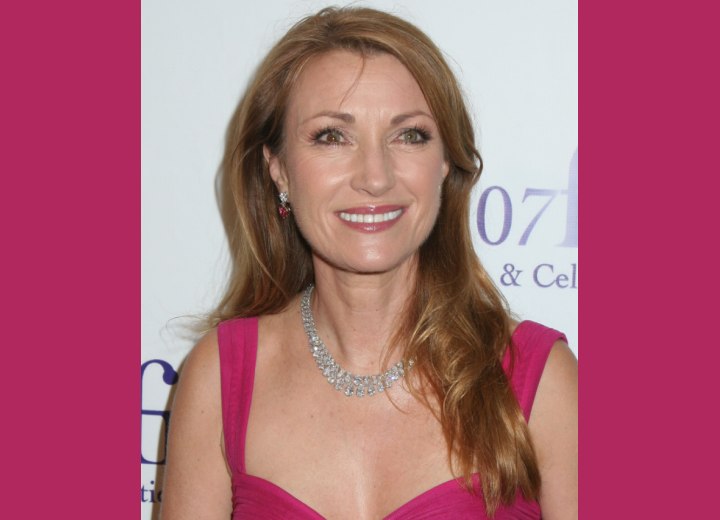 Jane Seymour's wearing her hair long