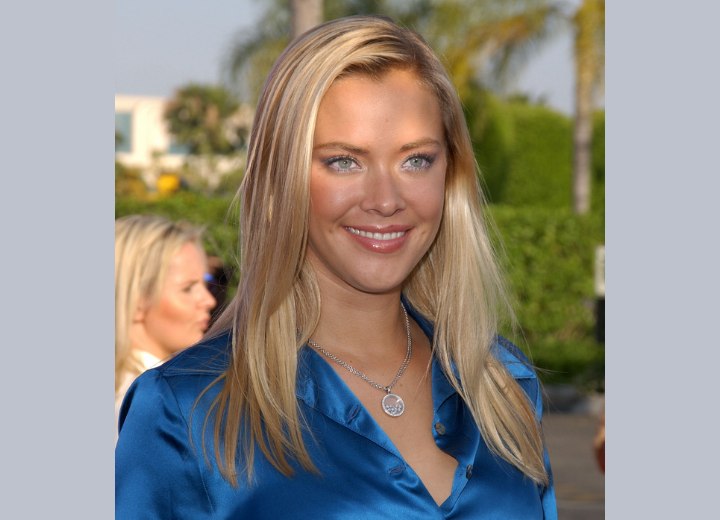 The effect of the sun on Kristanna Loken's hair